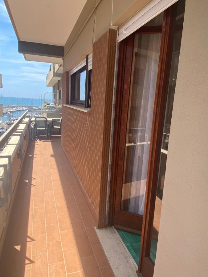 Appartement Lucia House Mare Nettuno Extérieur photo